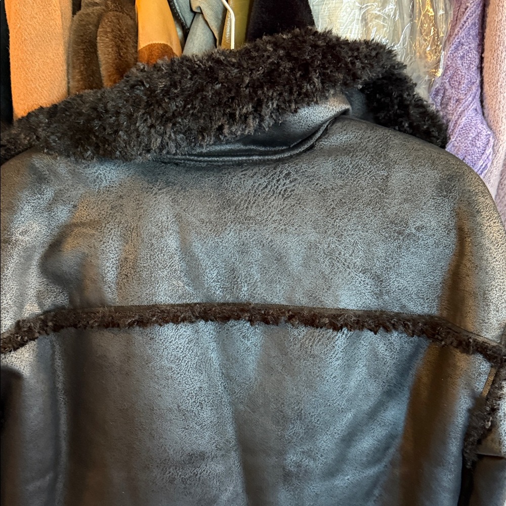Black Shearling Jacket - image 5